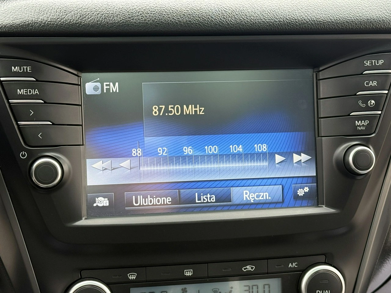 Toyota Avensis - Zdjęcie 55