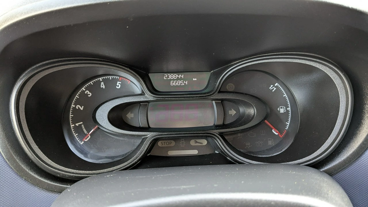 Opel Vivaro - Zdjęcie 20