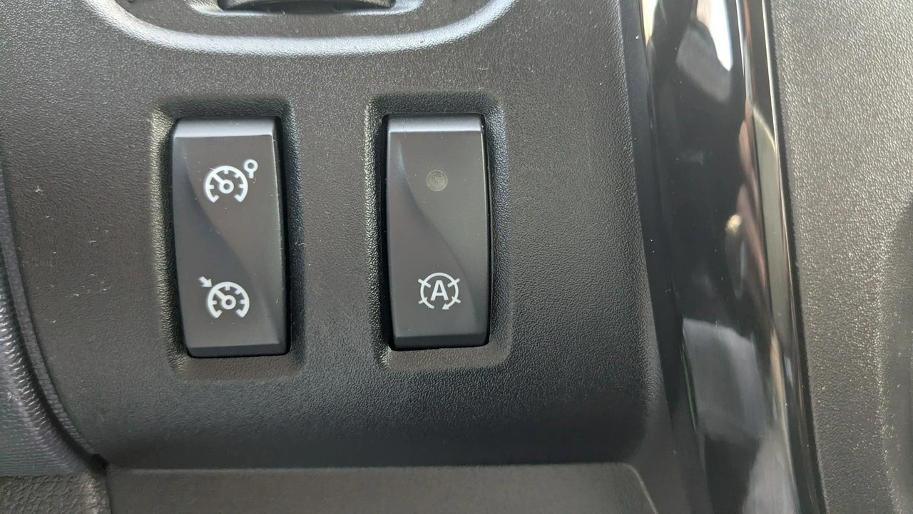 Opel Vivaro - Zdjęcie 29