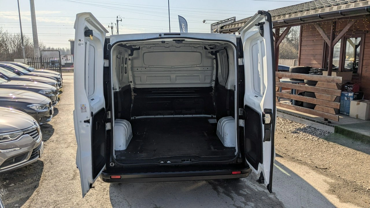 Renault Trafic - Zdjęcie 30