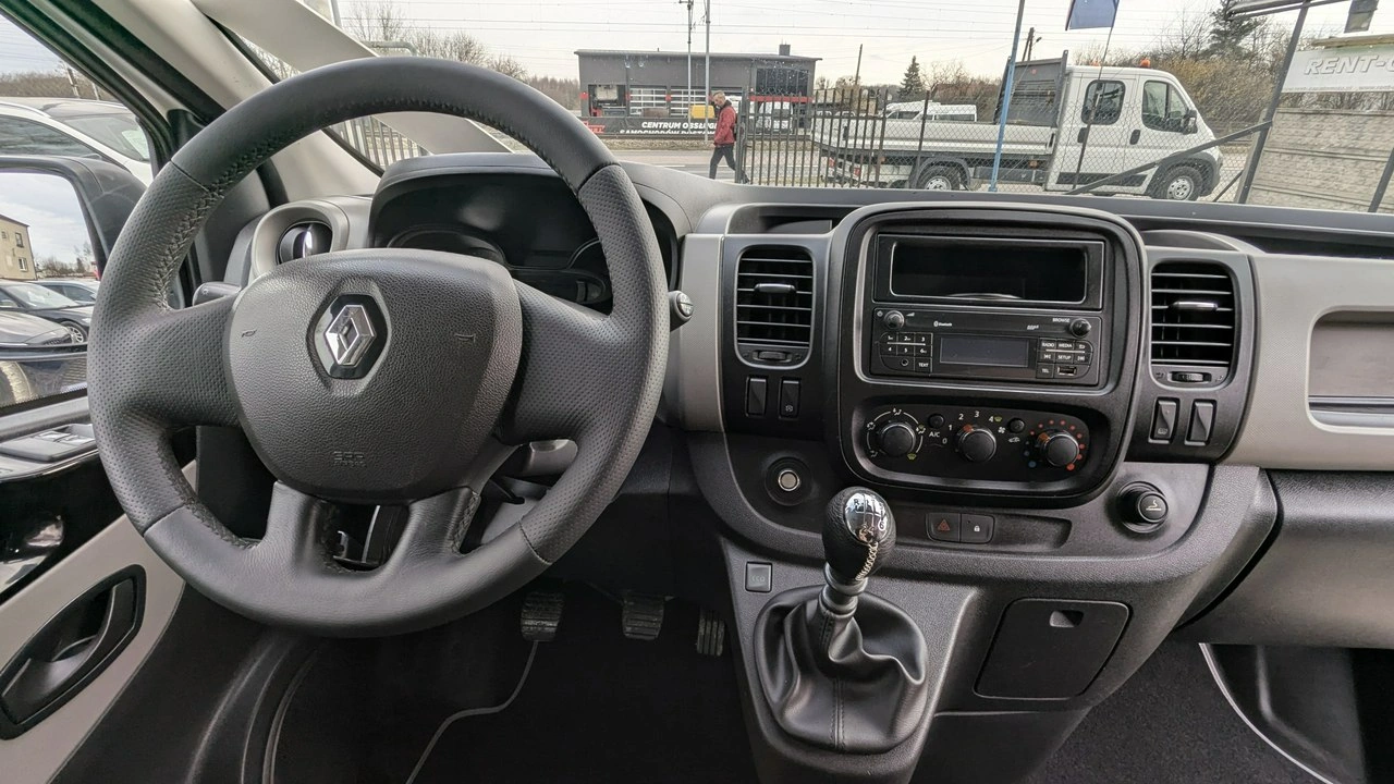 Renault Trafic - Zdjęcie 17