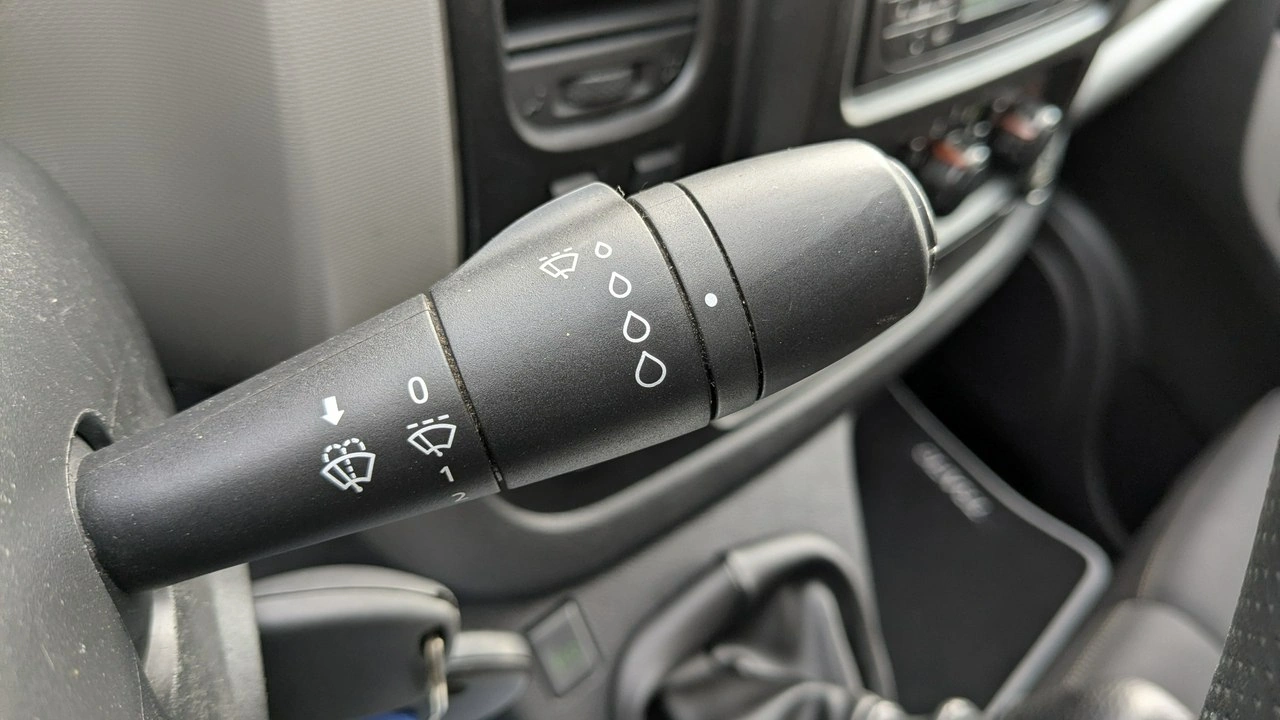 Renault Trafic - Zdjęcie 26