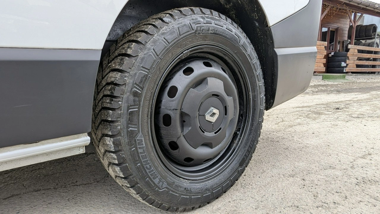 Renault Trafic - Zdjęcie 36