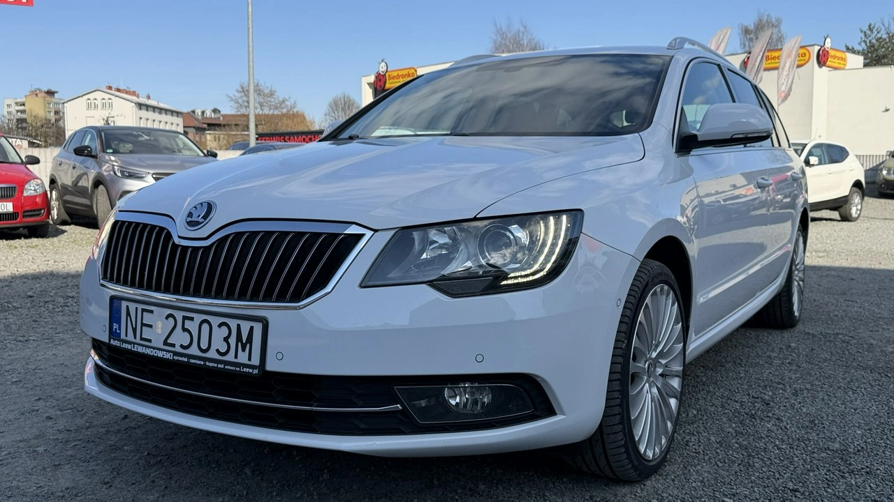 Skoda Superb - Zdjęcie 14