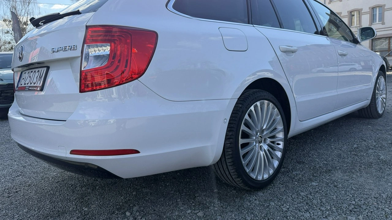 Skoda Superb - Zdjęcie 6