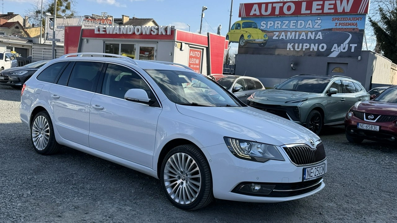 Skoda Superb - Główne zdjęcie