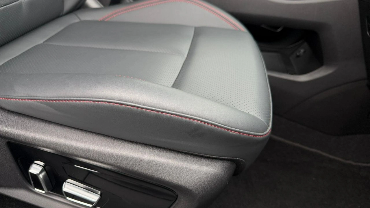 Forthing T5 EVO - Zdjęcie 14