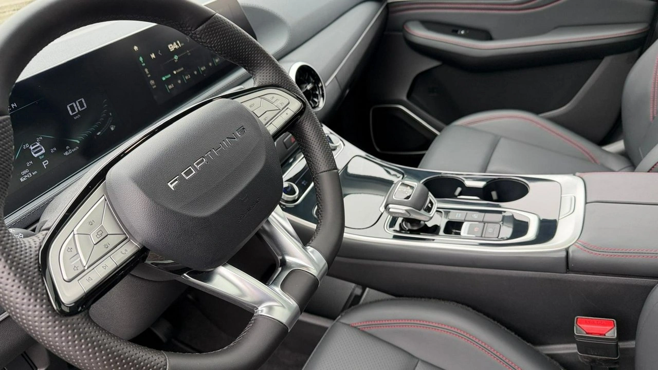 Forthing T5 EVO - Zdjęcie 26