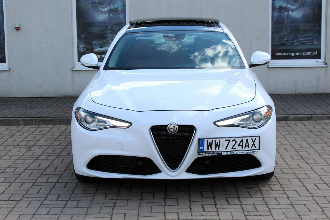Alfa Romeo Giulia - Zdjęcie 1