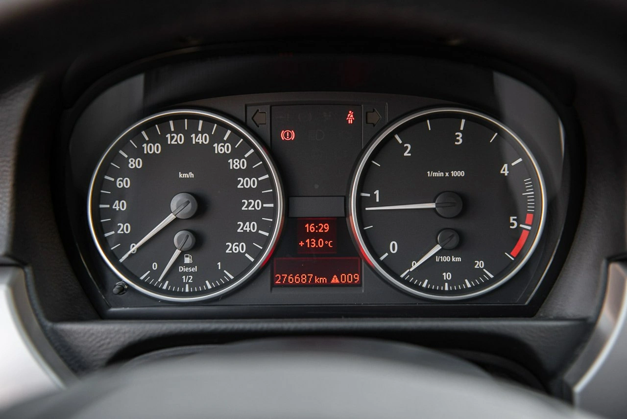 BMW 320 - Zdjęcie 24