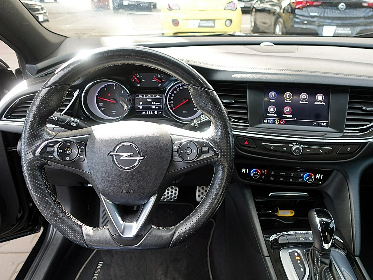 Opel Insignia - Zdjęcie 21