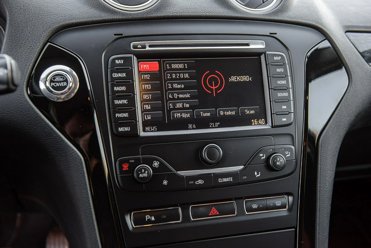 Ford Mondeo - Zdjęcie 20