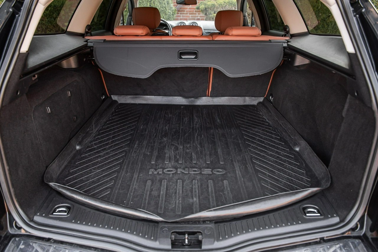 Ford Mondeo - Zdjęcie 25