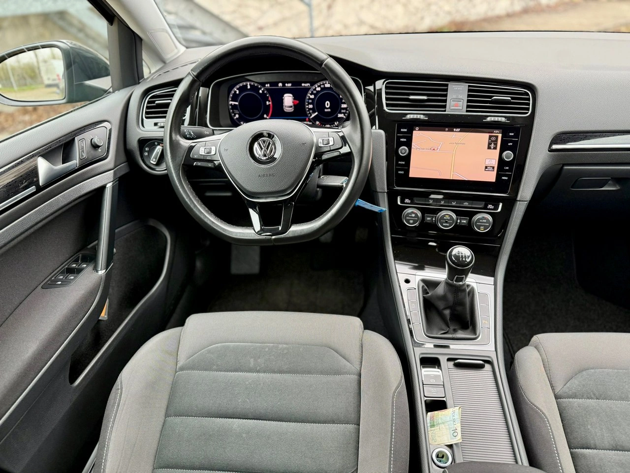 Volkswagen Golf - Zdjęcie 16