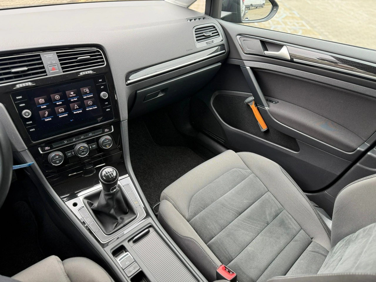 Volkswagen Golf - Zdjęcie 17