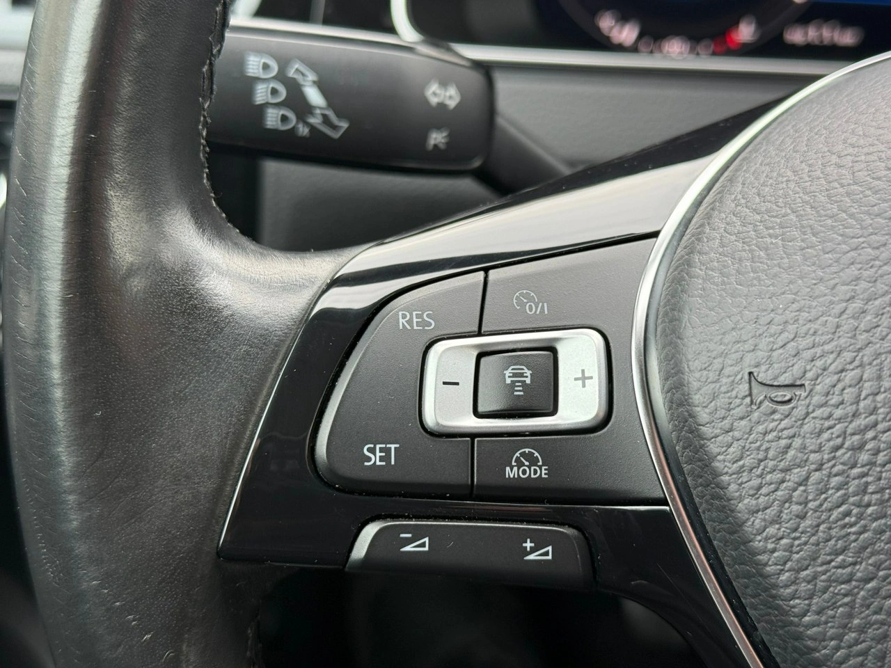 Volkswagen Golf - Zdjęcie 22