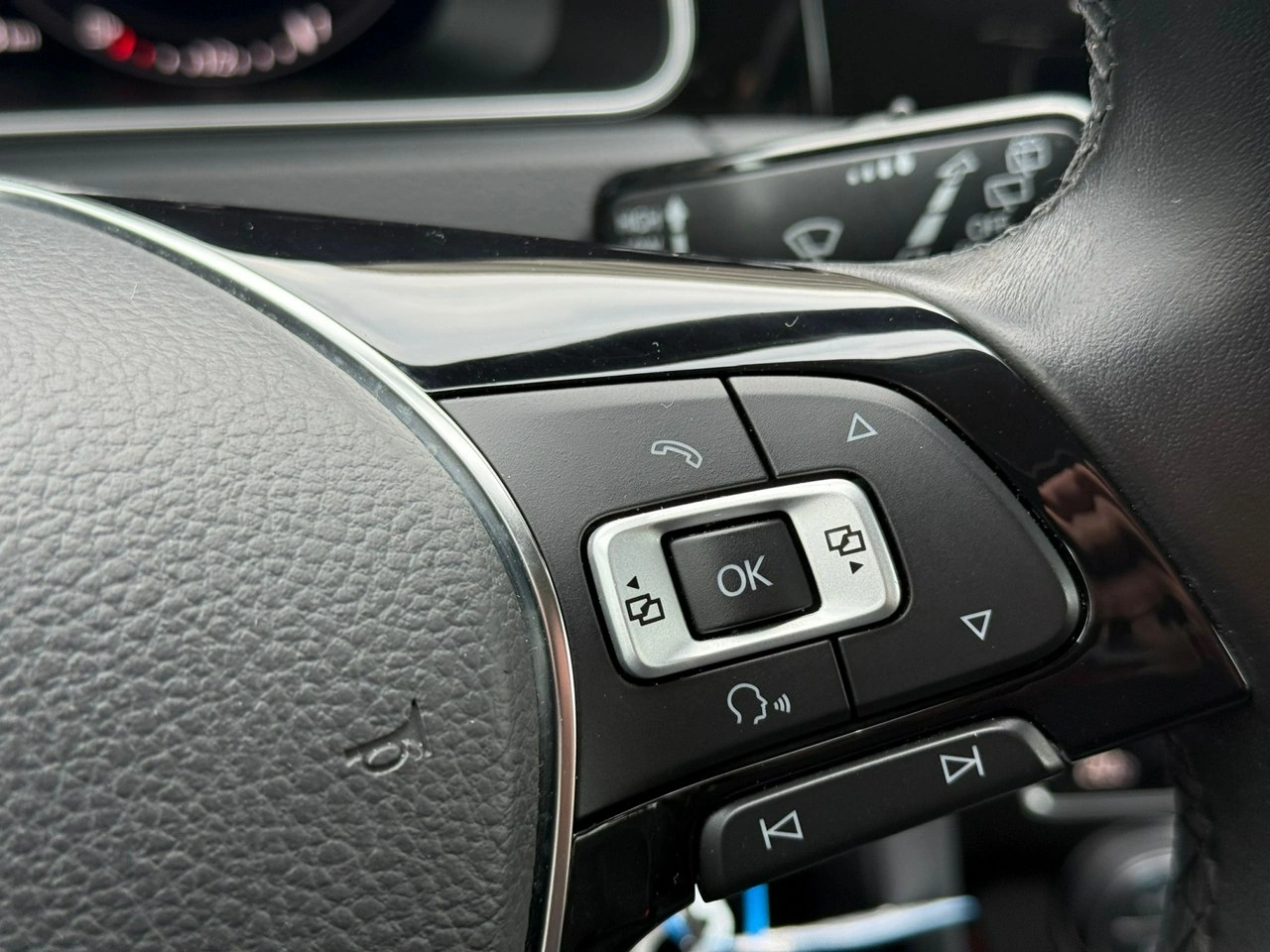 Volkswagen Golf - Zdjęcie 23