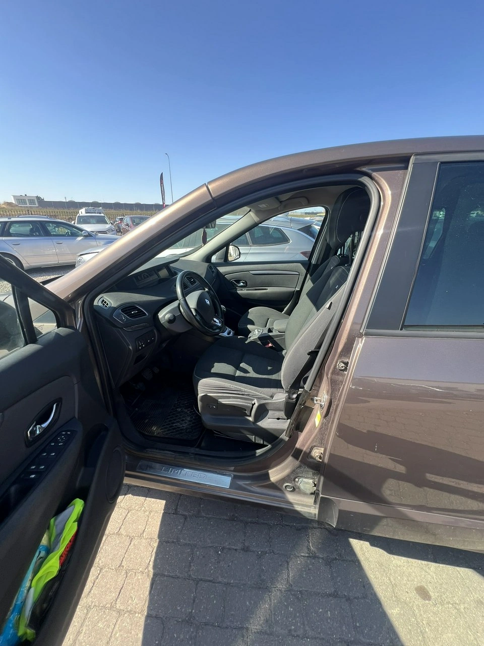 Renault Scenic - Zdjęcie 9