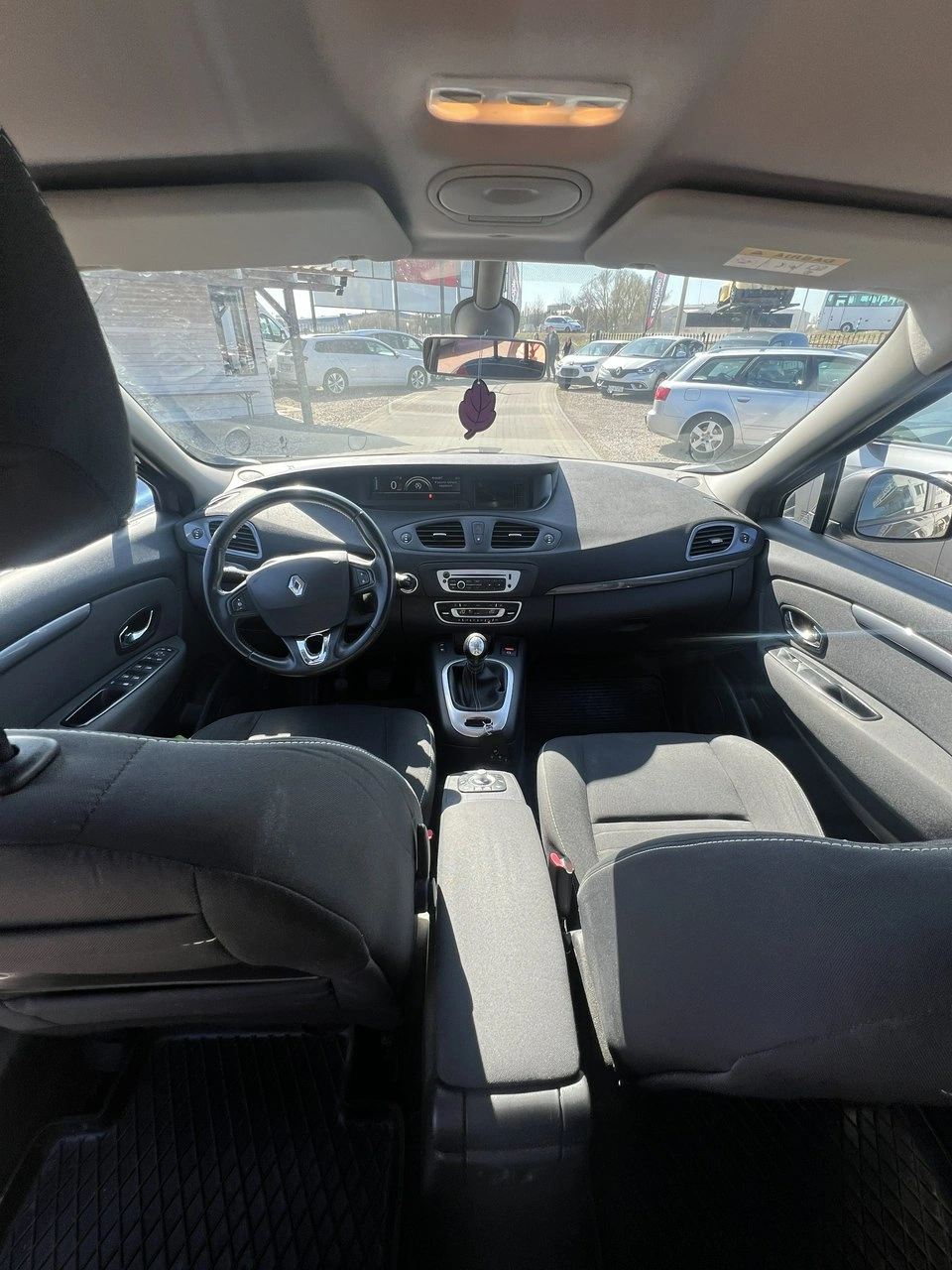 Renault Scenic - Zdjęcie 7