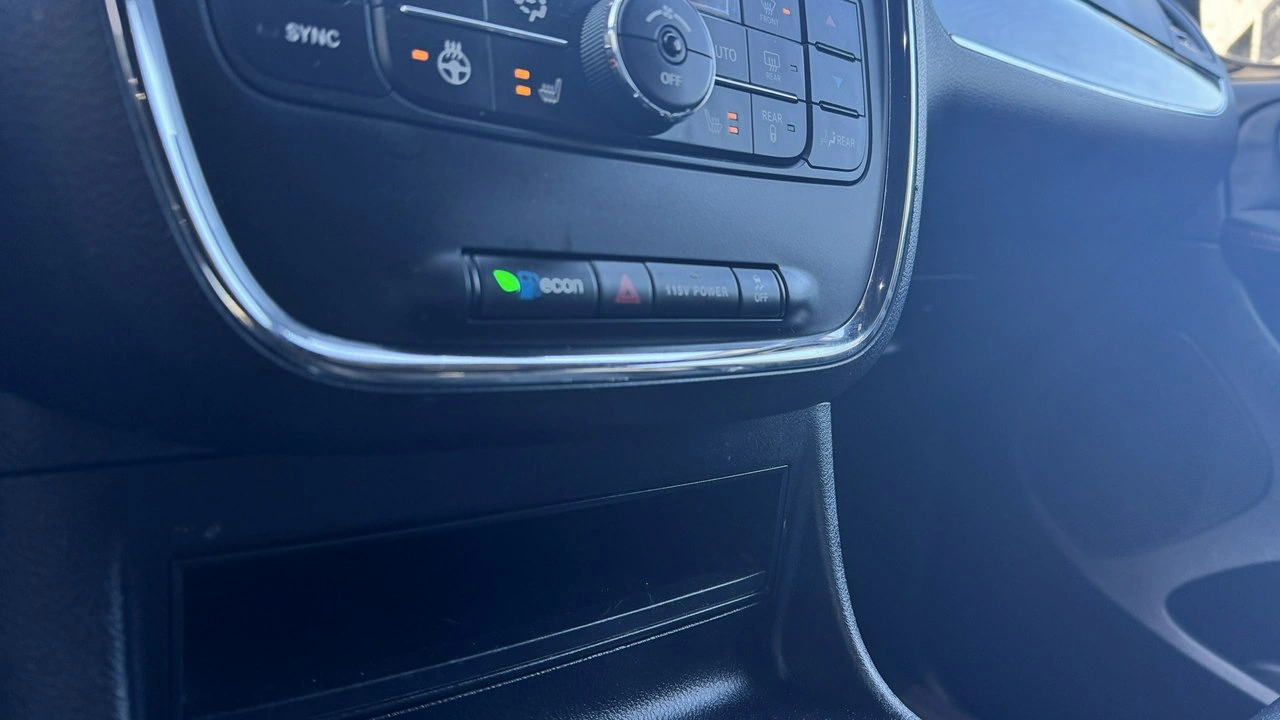 Dodge Grand Caravan - Zdjęcie 20