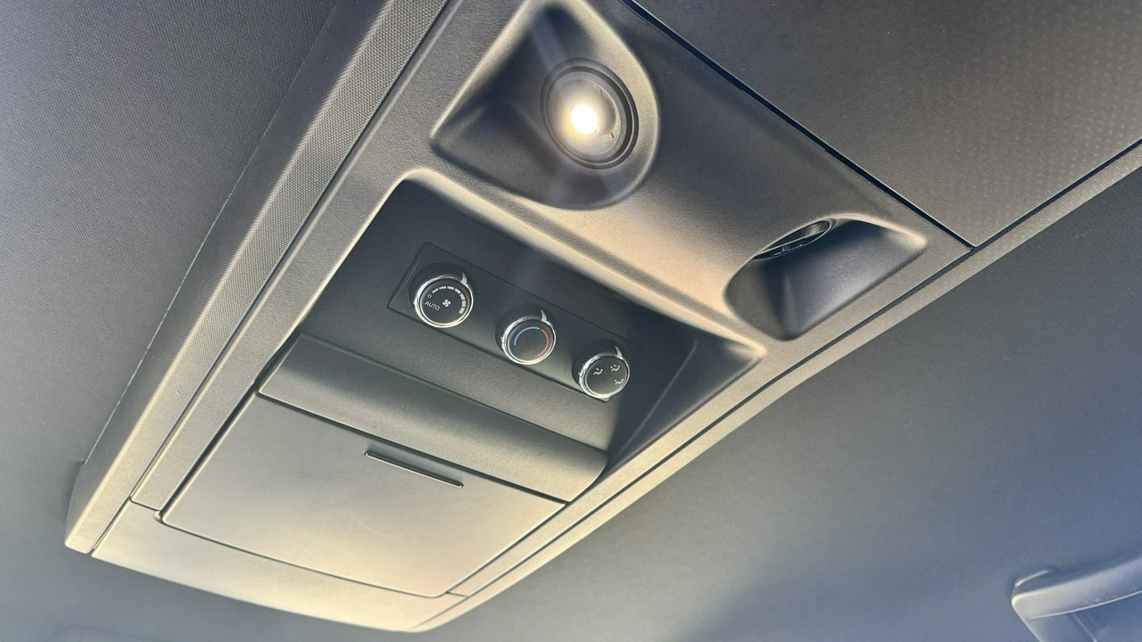 Dodge Grand Caravan - Zdjęcie 21