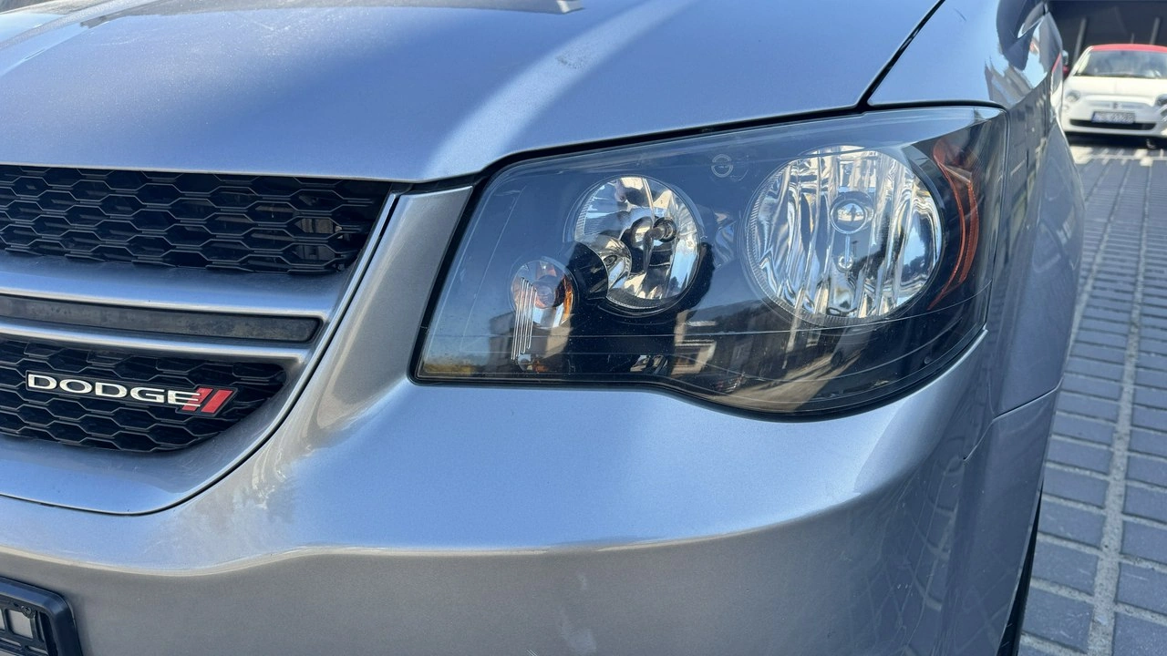 Dodge Grand Caravan - Zdjęcie 33