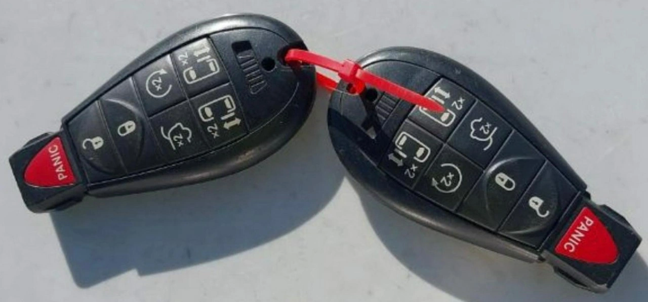 Dodge Grand Caravan - Zdjęcie 36