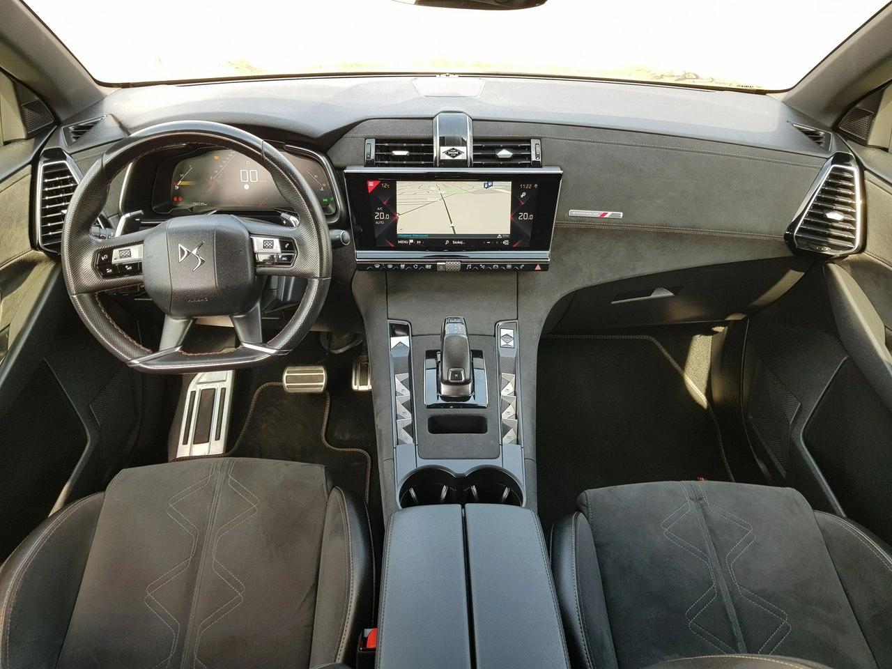 DS Automobiles DS 7 Crossback - Zdjęcie 11