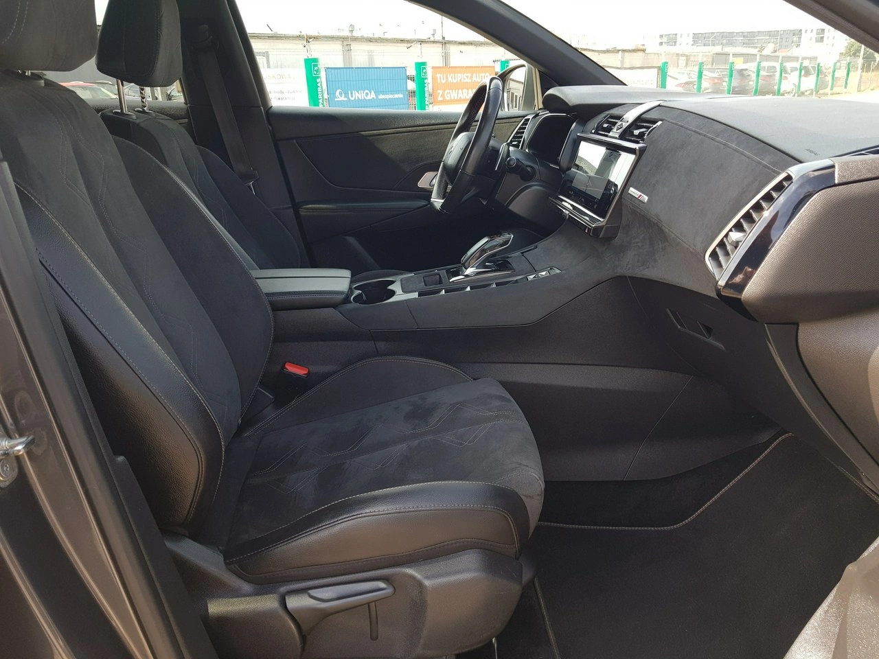 DS Automobiles DS 7 Crossback - Zdjęcie 17