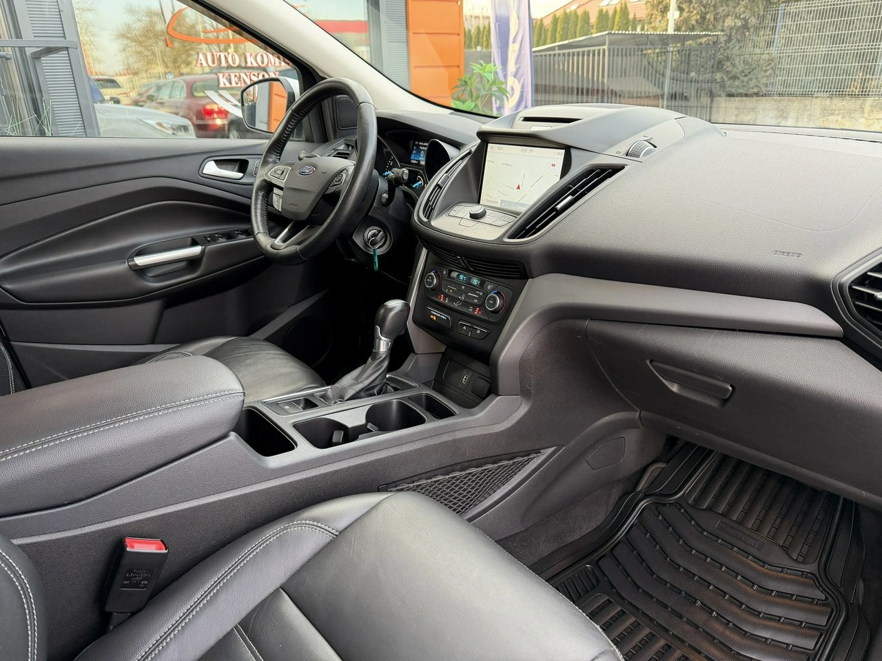 Ford Escape - Zdjęcie 26