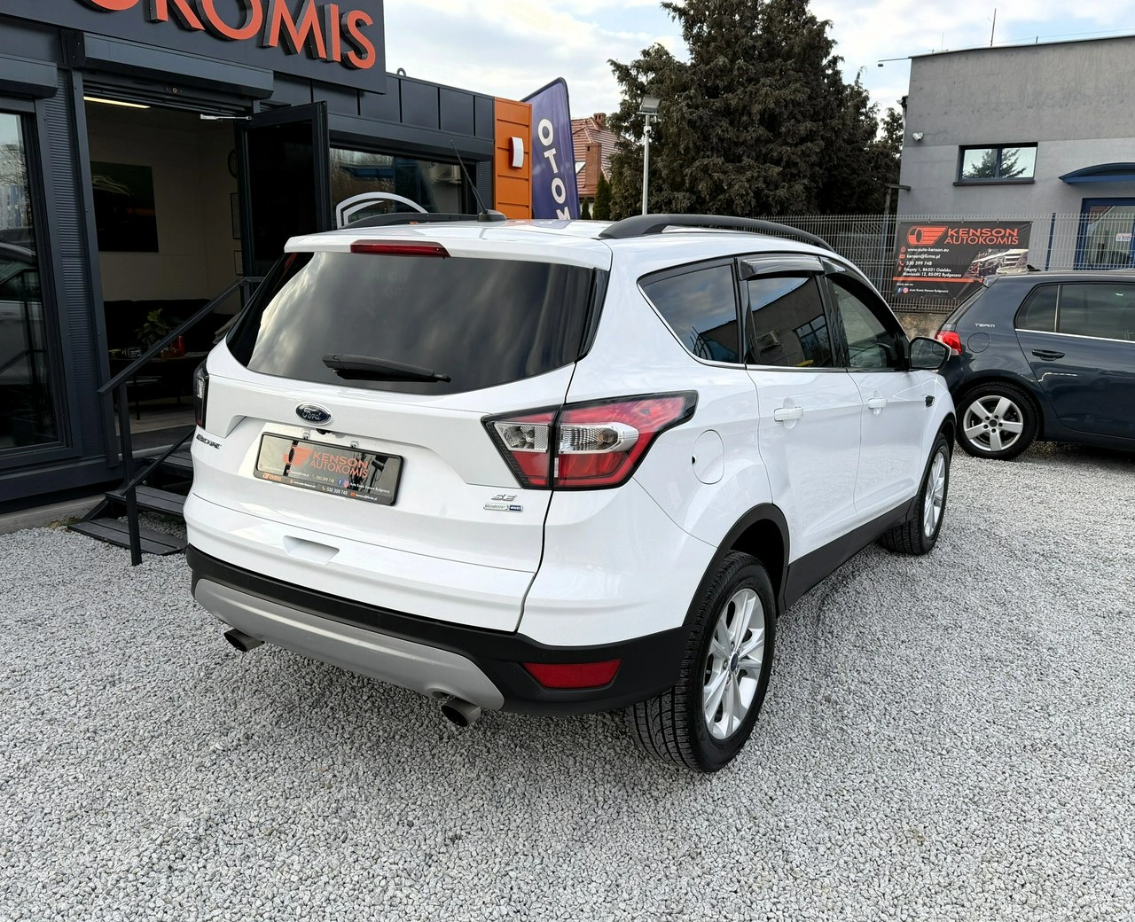 Ford Escape - Zdjęcie 2