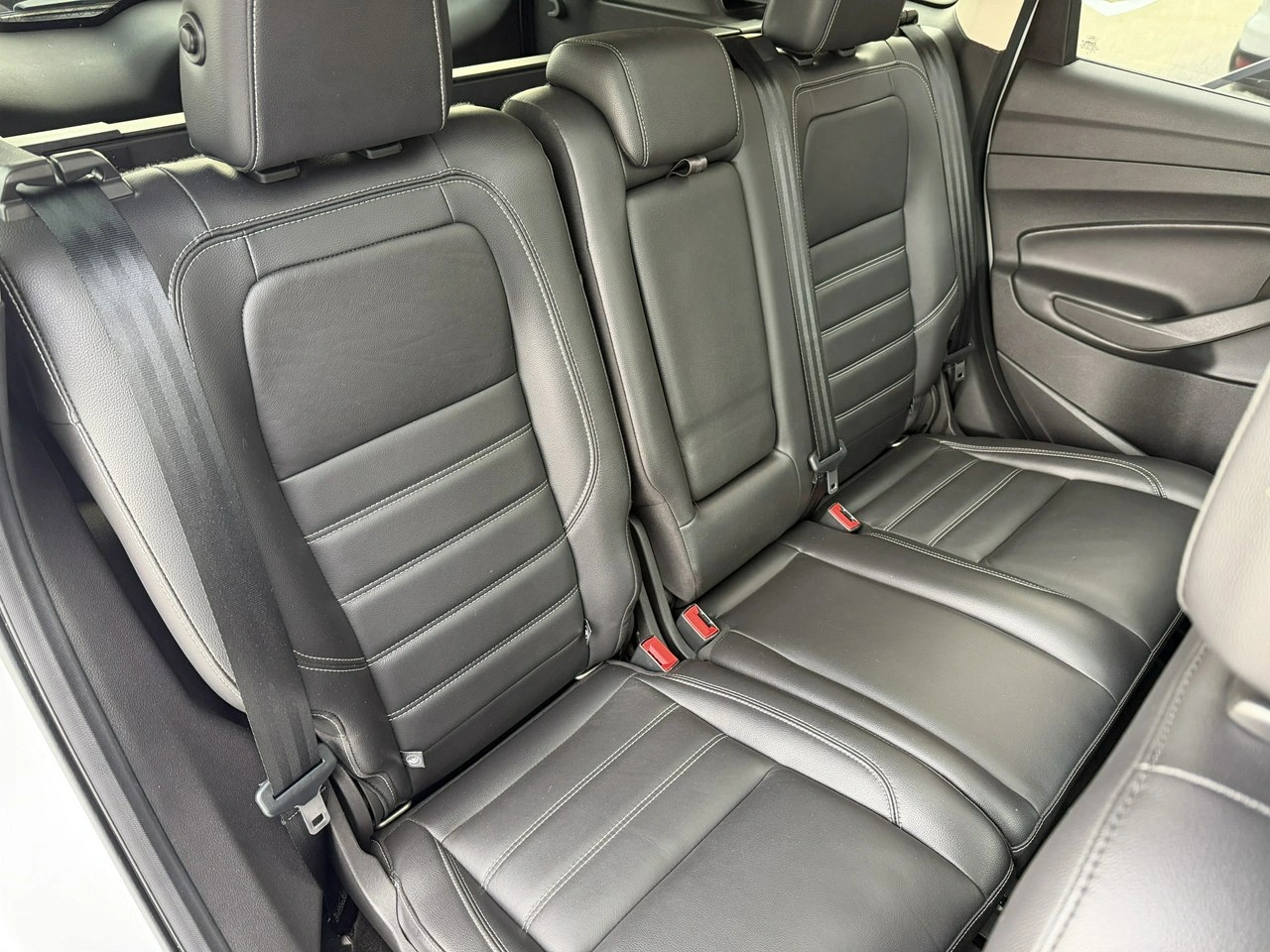 Ford Escape - Zdjęcie 29