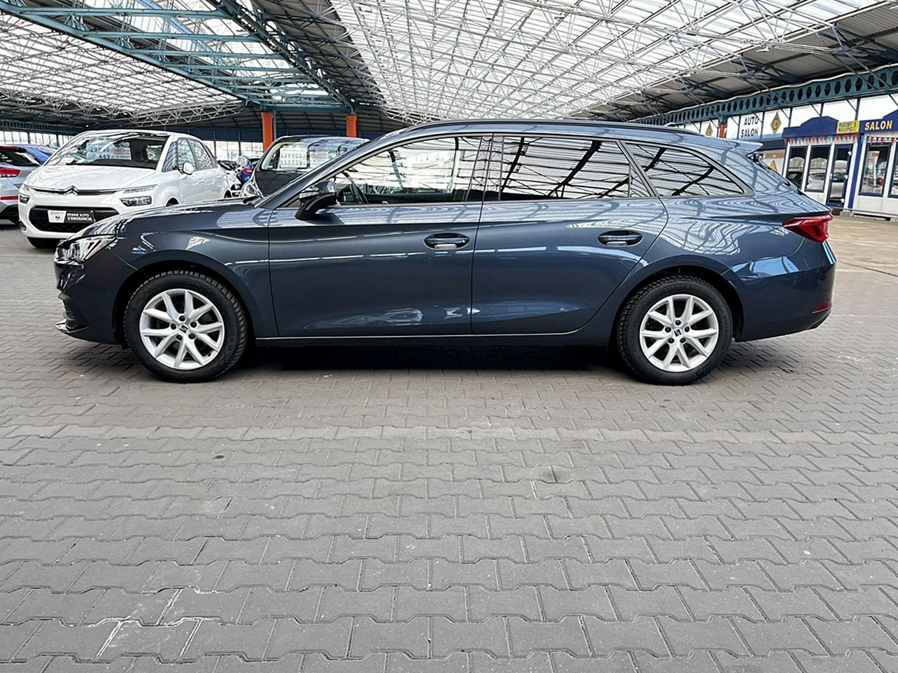 Seat Leon Sportstourer - Zdjęcie 77