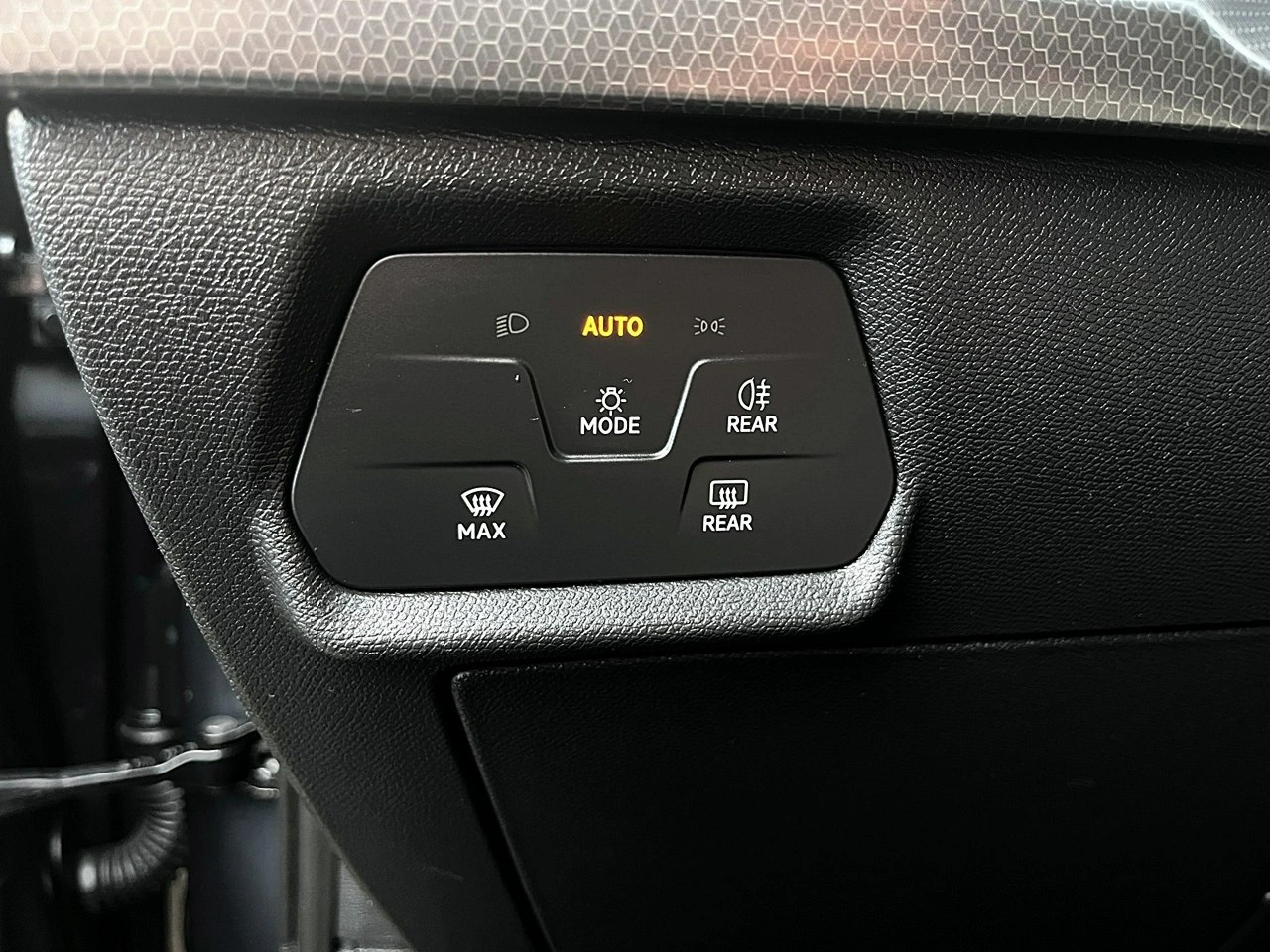 Seat Leon Sportstourer - Zdjęcie 16