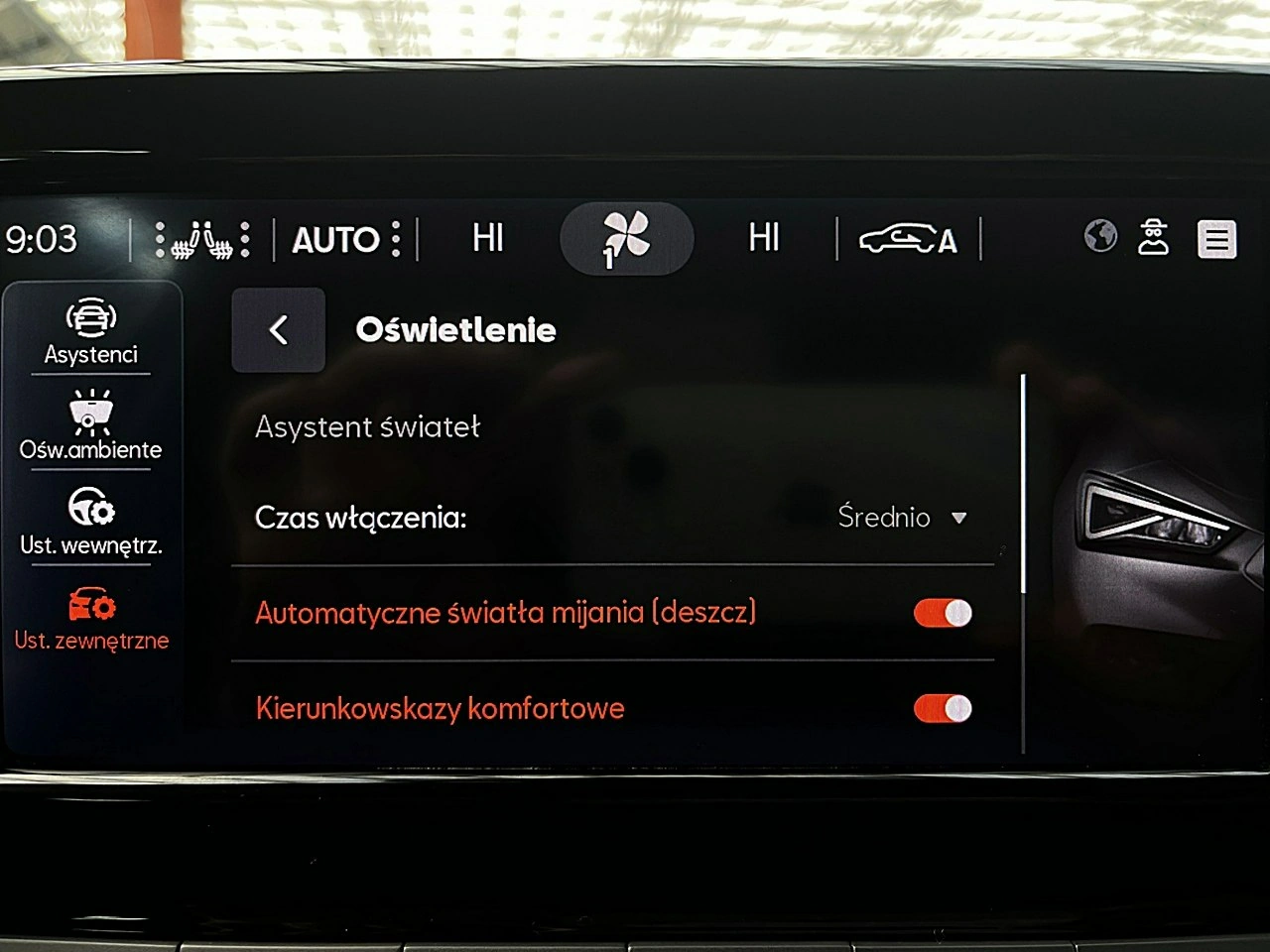 Seat Leon Sportstourer - Zdjęcie 44