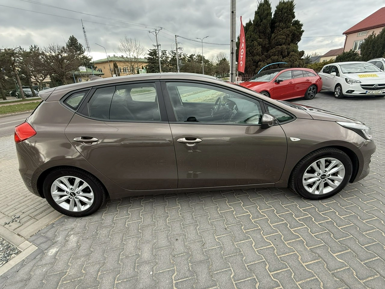 Kia Ceed - Zdjęcie 12
