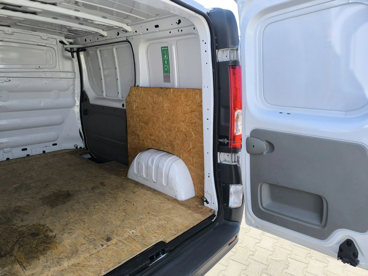 Nissan Primastar - Zdjęcie 22