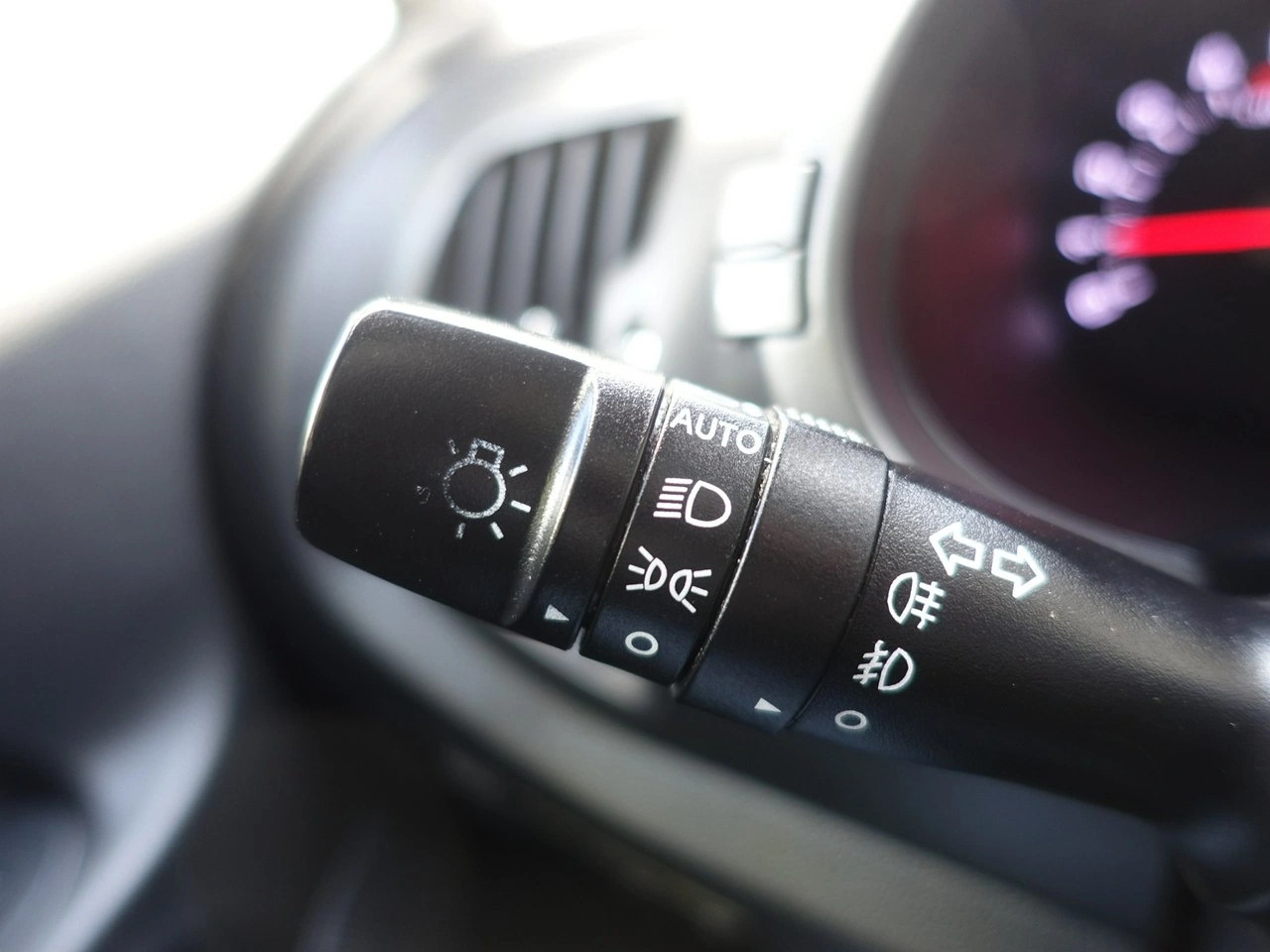 Kia Sportage - Zdjęcie 16