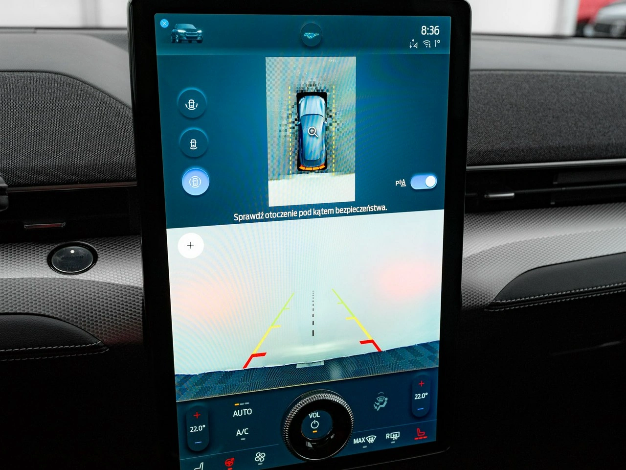 Ford Mustang Mach-E - Zdjęcie 22