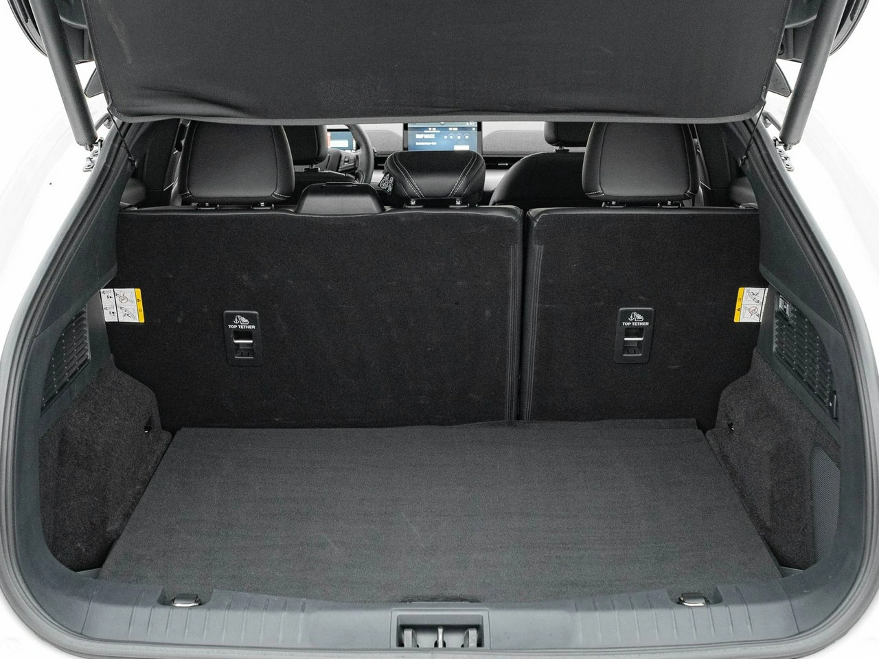 Ford Mustang Mach-E - Zdjęcie 27