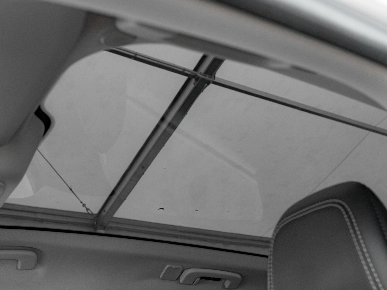 Ford Mustang Mach-E - Zdjęcie 32