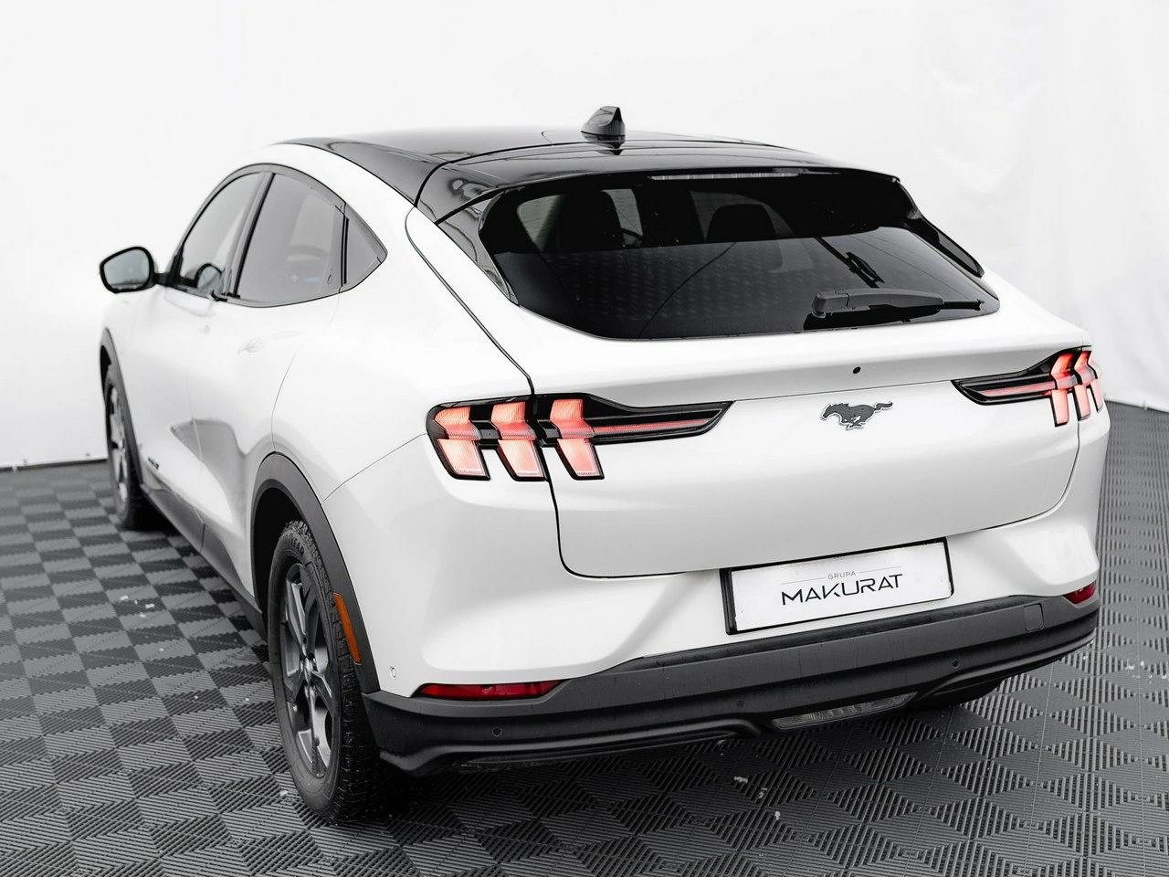 Ford Mustang Mach-E - Zdjęcie 3
