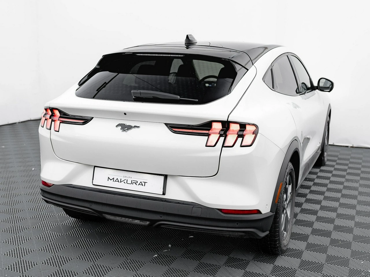 Ford Mustang Mach-E - Zdjęcie 4