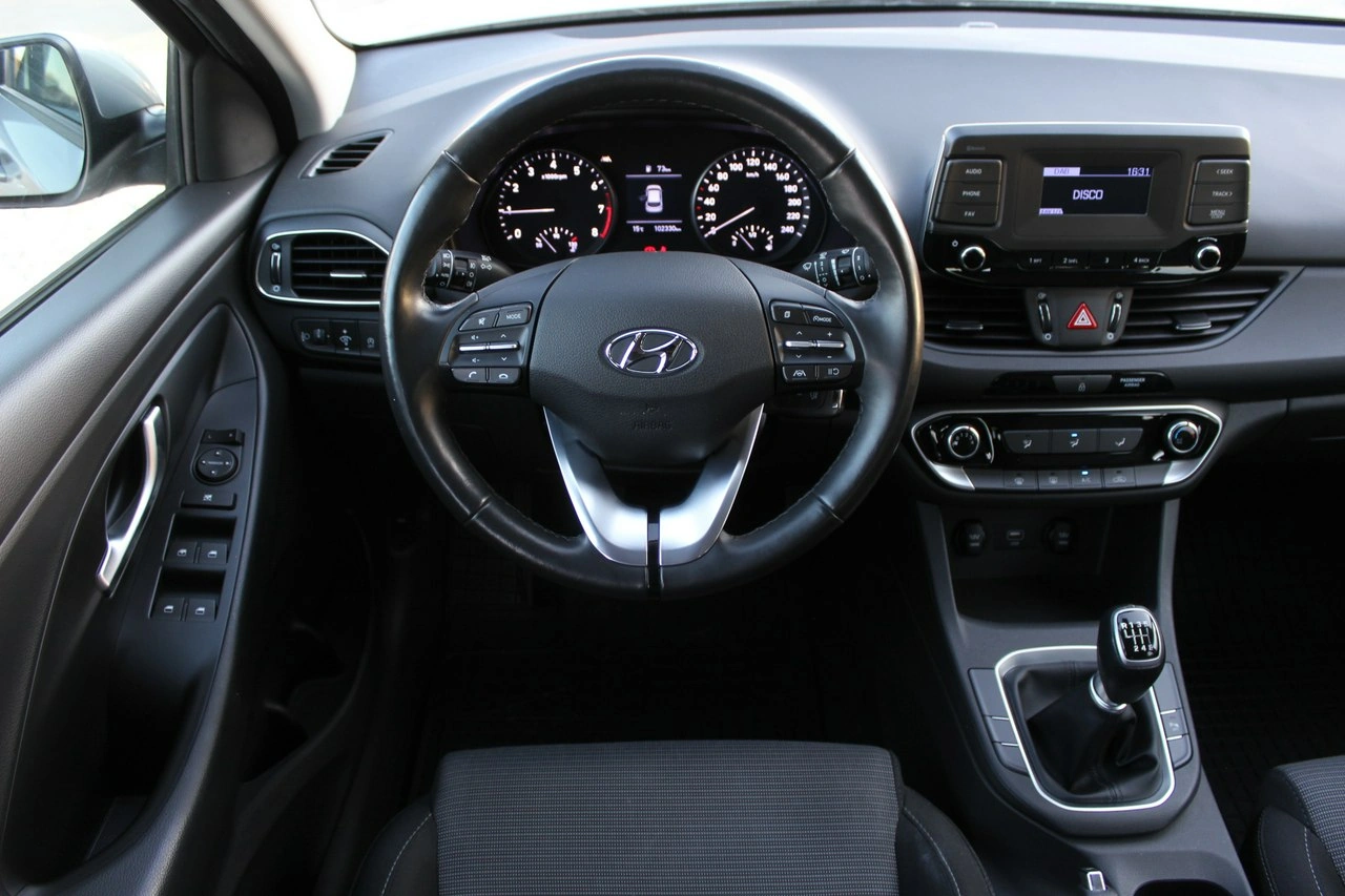 Hyundai i30 - Zdjęcie 8