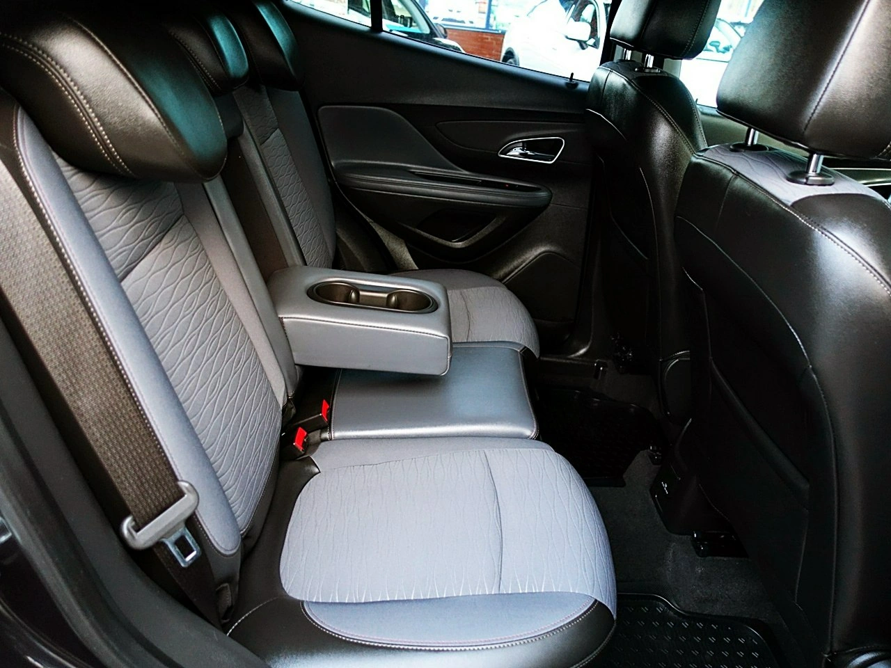 Opel Mokka - Zdjęcie 11