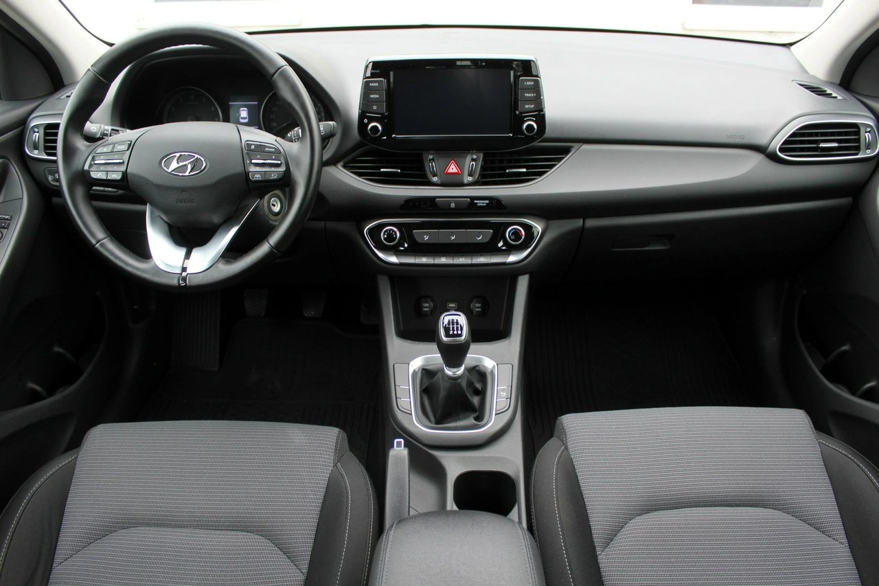 Hyundai i30 - Zdjęcie 9