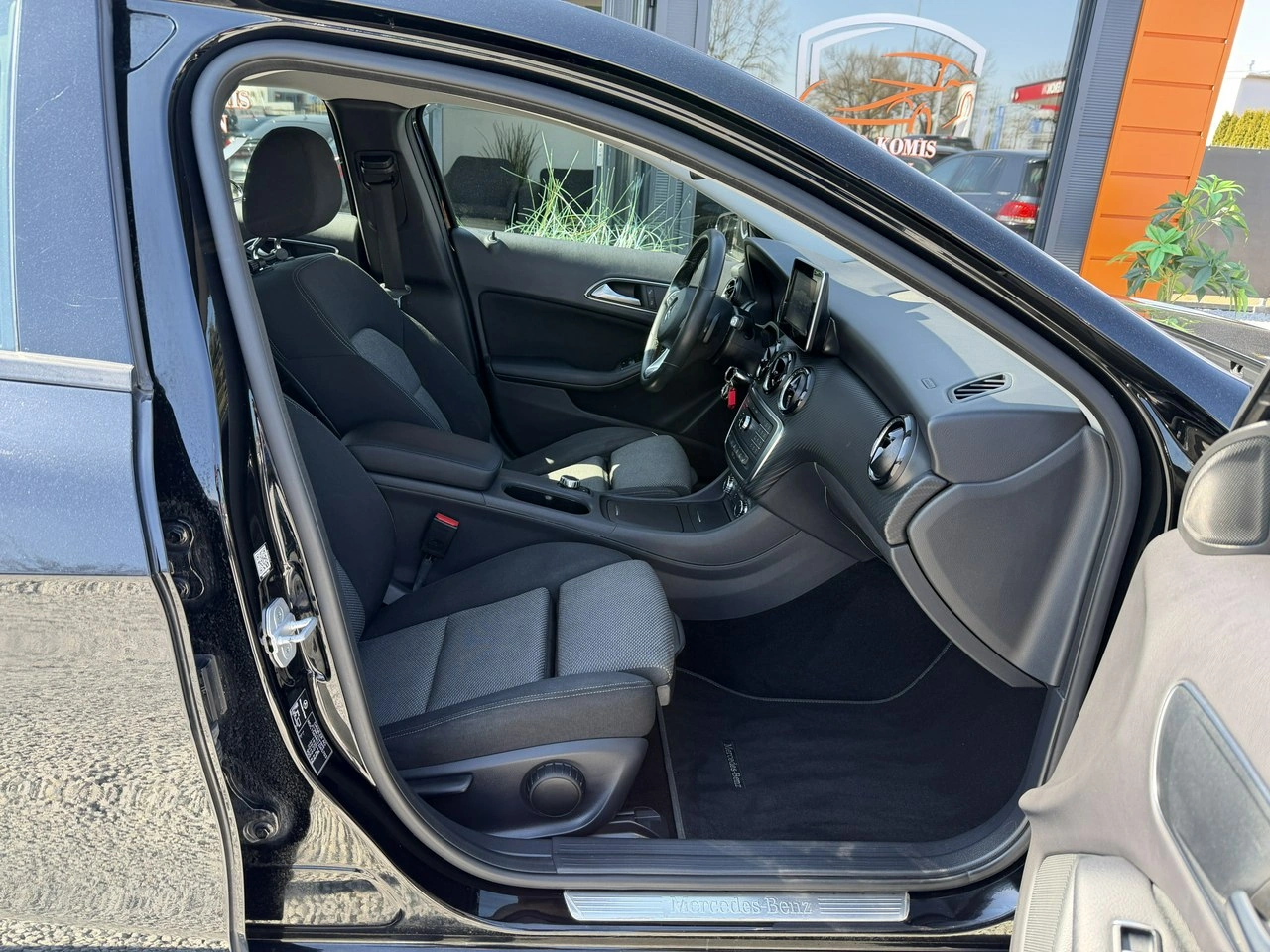 Mercedes GLA 200 - Zdjęcie 24