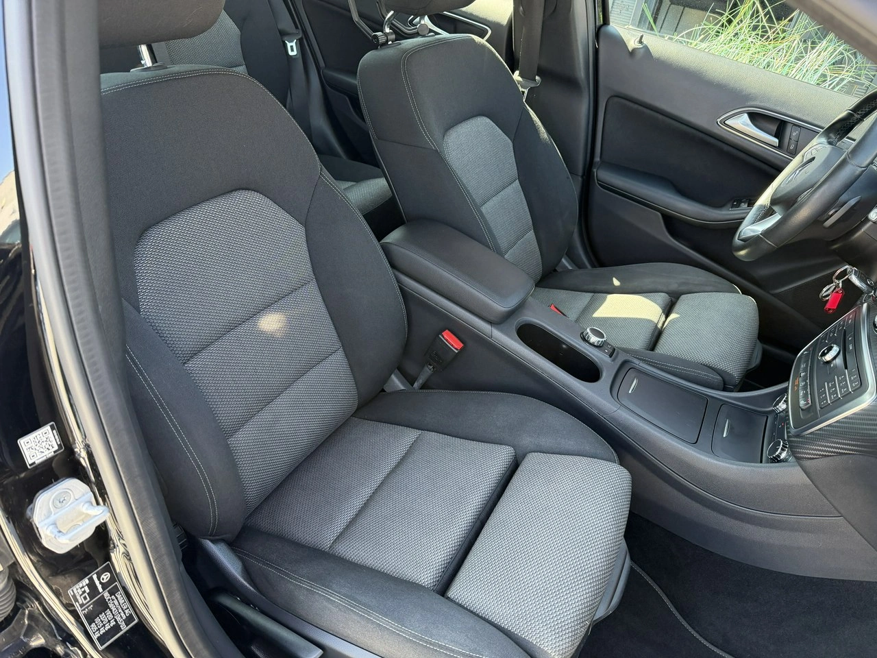 Mercedes GLA 200 - Zdjęcie 25