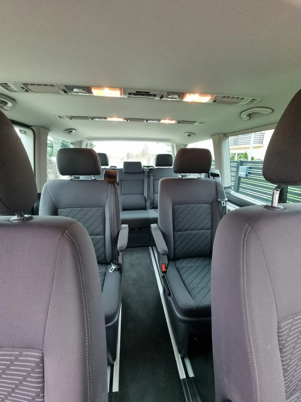 Volkswagen Multivan - Zdjęcie 17