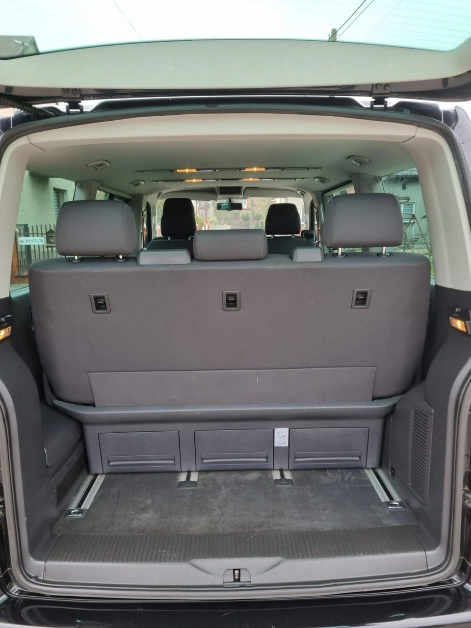 Volkswagen Multivan - Zdjęcie 22